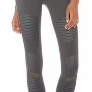 Alo yoga High-waist Moto
legging Anthracite (XS)